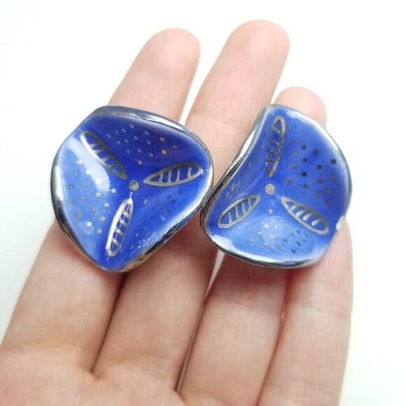 Vintage Blue Glaze Clip On Earring, Screw Backs, Retro Modernist Design Estate - Picture 1 of 6